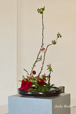 Composition florale de Monique Paulat, Ikebana, art floral japonais