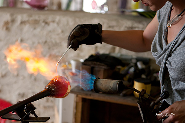 Souffleurs de verre à la verrerie de Bourgenay